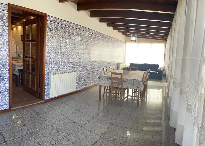 Hébergement de vacances Casa Da Avo Ilda - Angeiras House