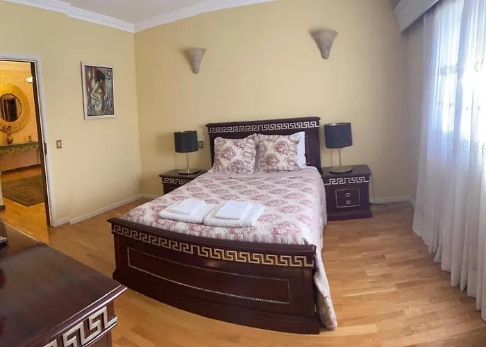 Casa Da Avo Ilda - Angeiras House Hébergement de vacances